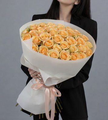 55 roses Peach Avalanche