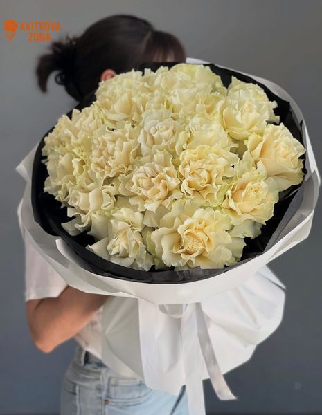 19 French white roses